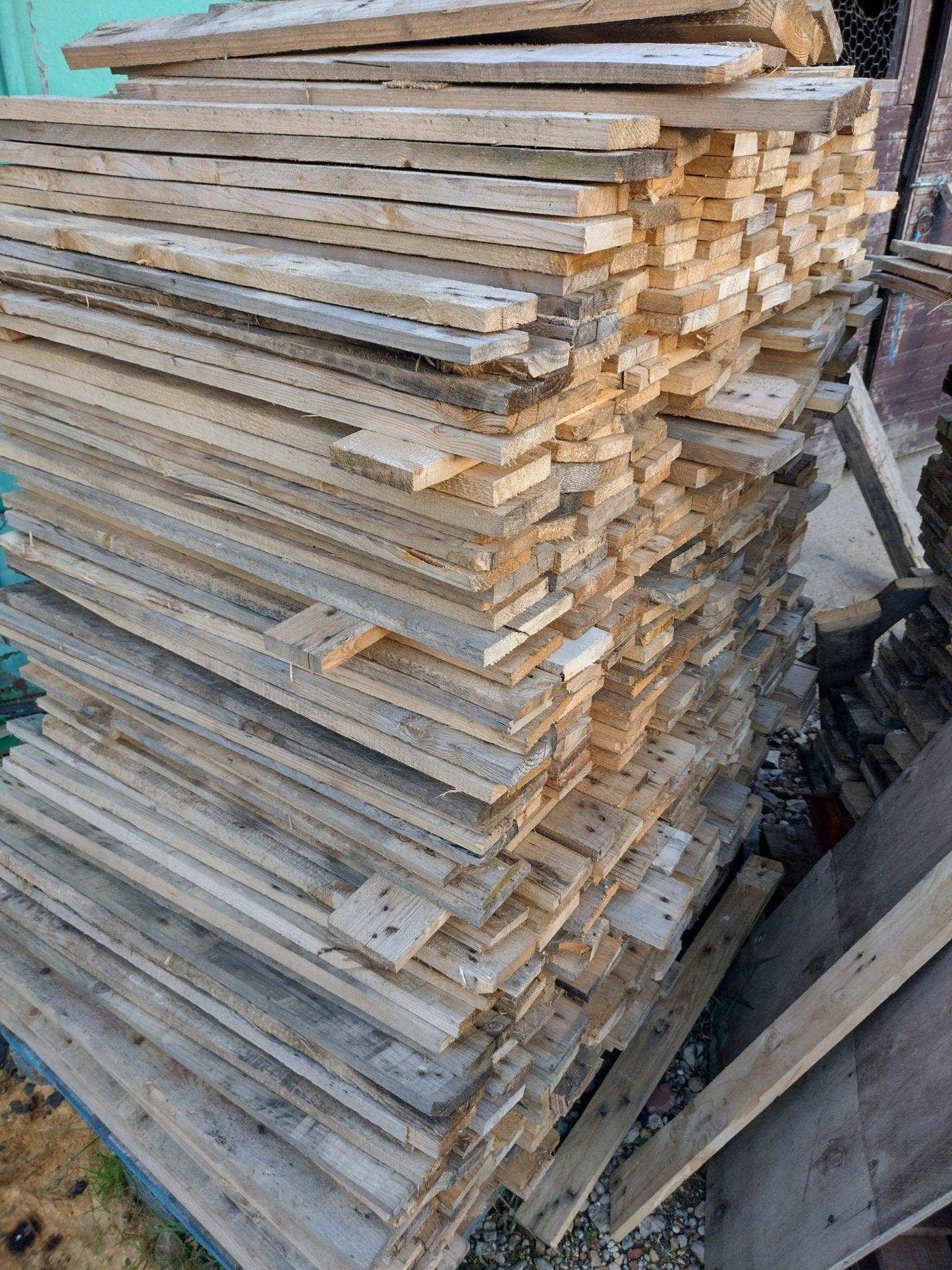 Rustic Rough Sawn Reclaimed Wood Recycled Pallets Boards 5 SQM - Anpio woods ltd