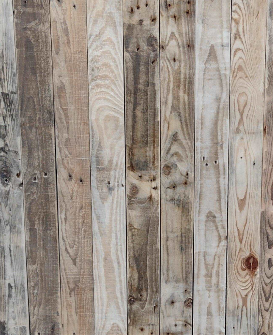 Brushed  Reclaimed Pallet Wood Wall Cladding  11 Planks 90mm wide