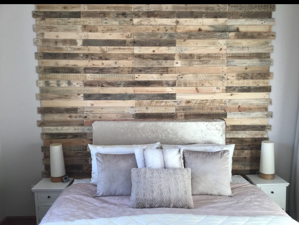 Distressed Wood Wall Cladding  - Rustic Wall Panelling - Width 90mm - 1m2