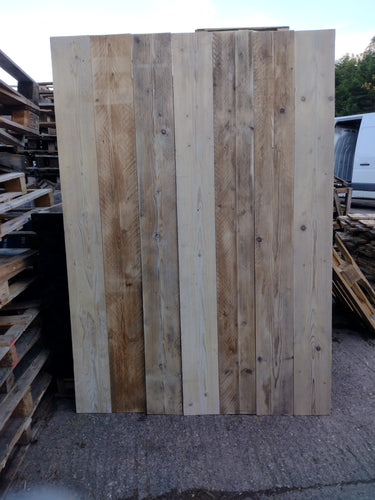 Rustic Traditional Barn Wood  -  Extra Long Wide Planks 5m2
