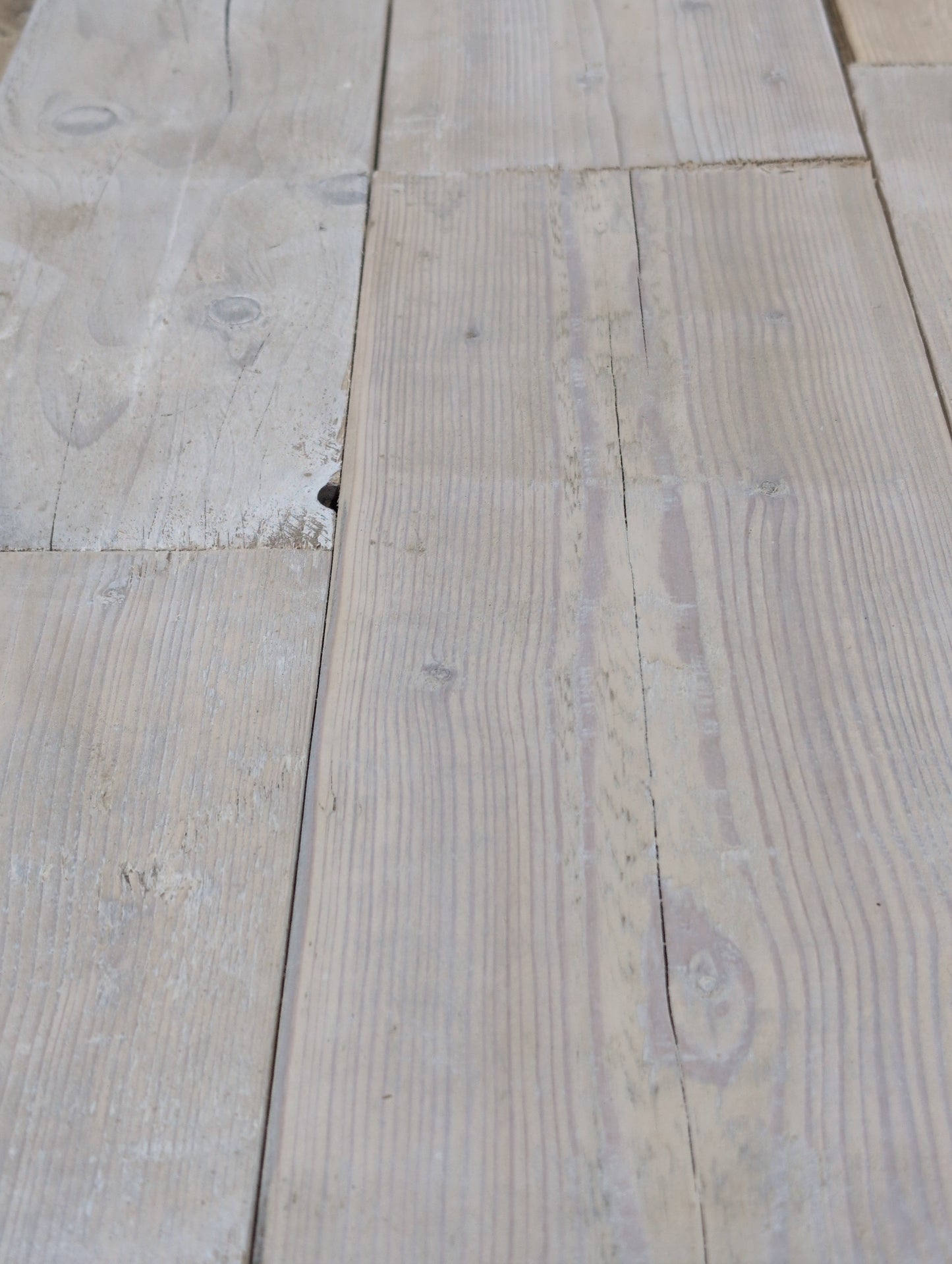 4sqm White/Grey Wash Rustic Cladding Special Prepared Long Scaffolding Board